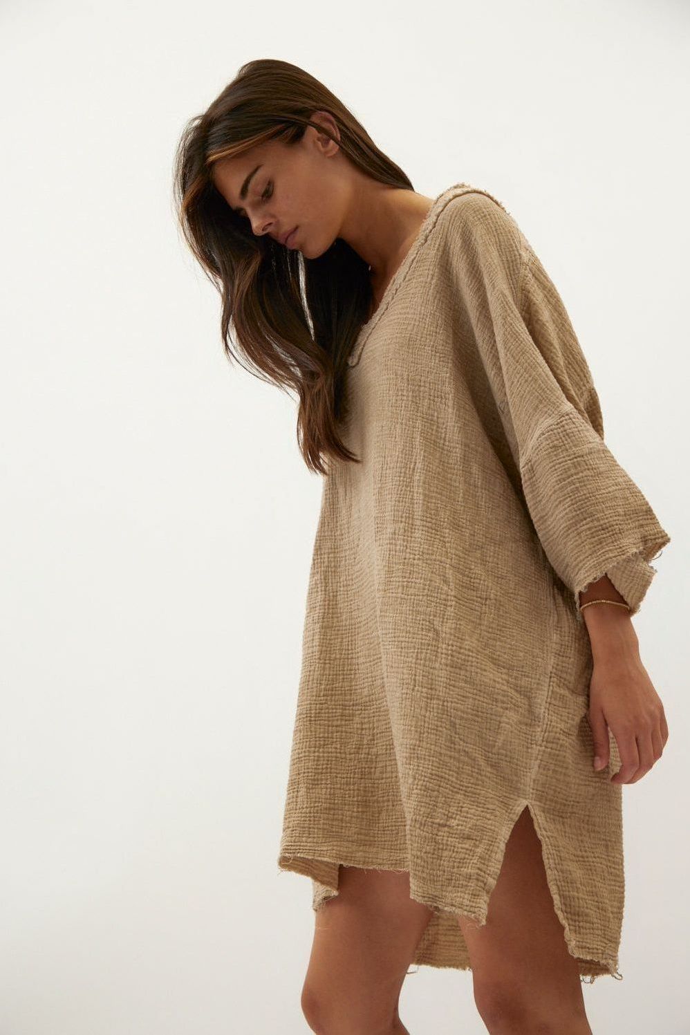 עליונית נשים TETRA RESORT V NECK ווש קאמל