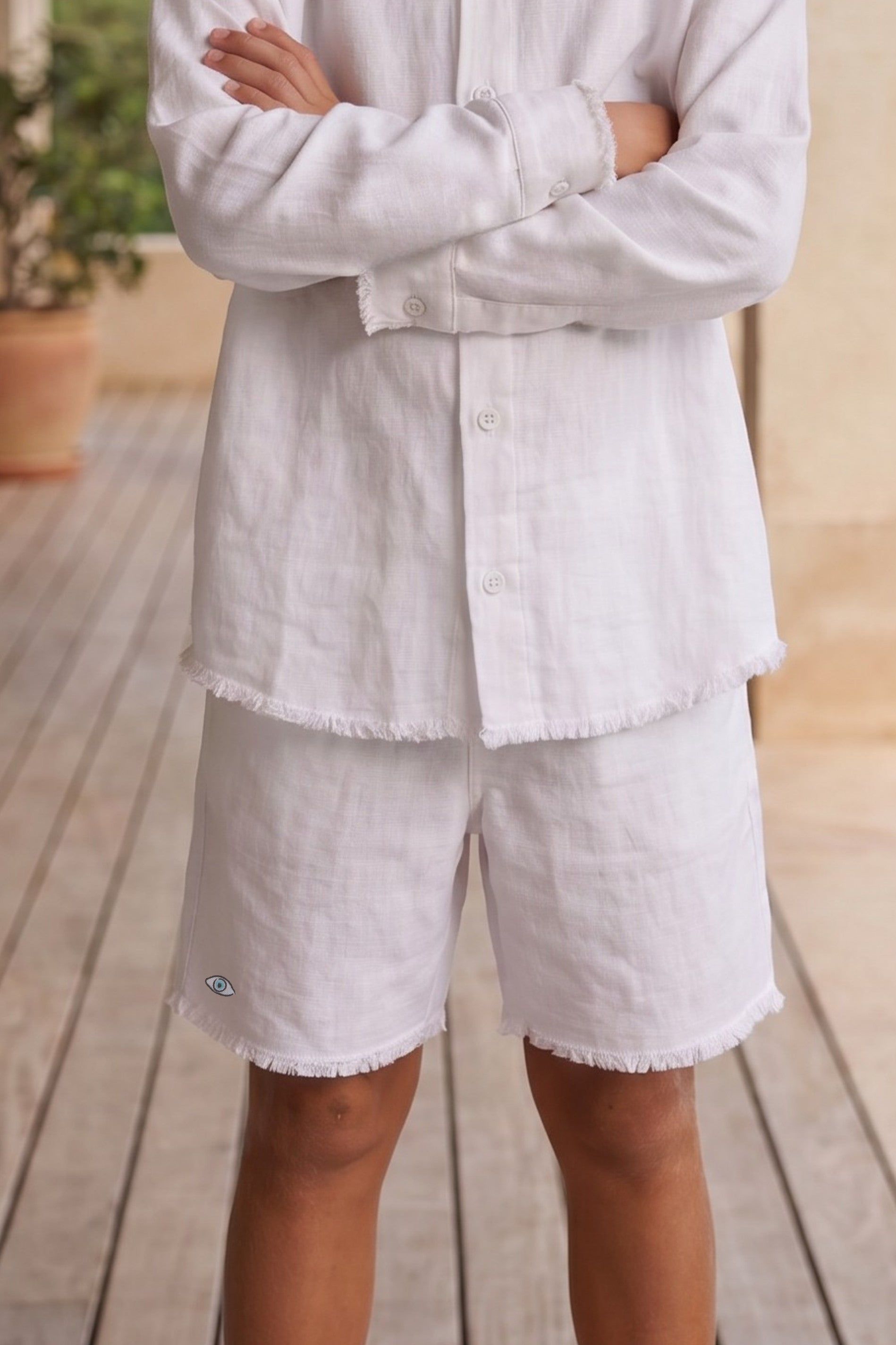 לבן קרם SOFT YOUNG שורט פשתן