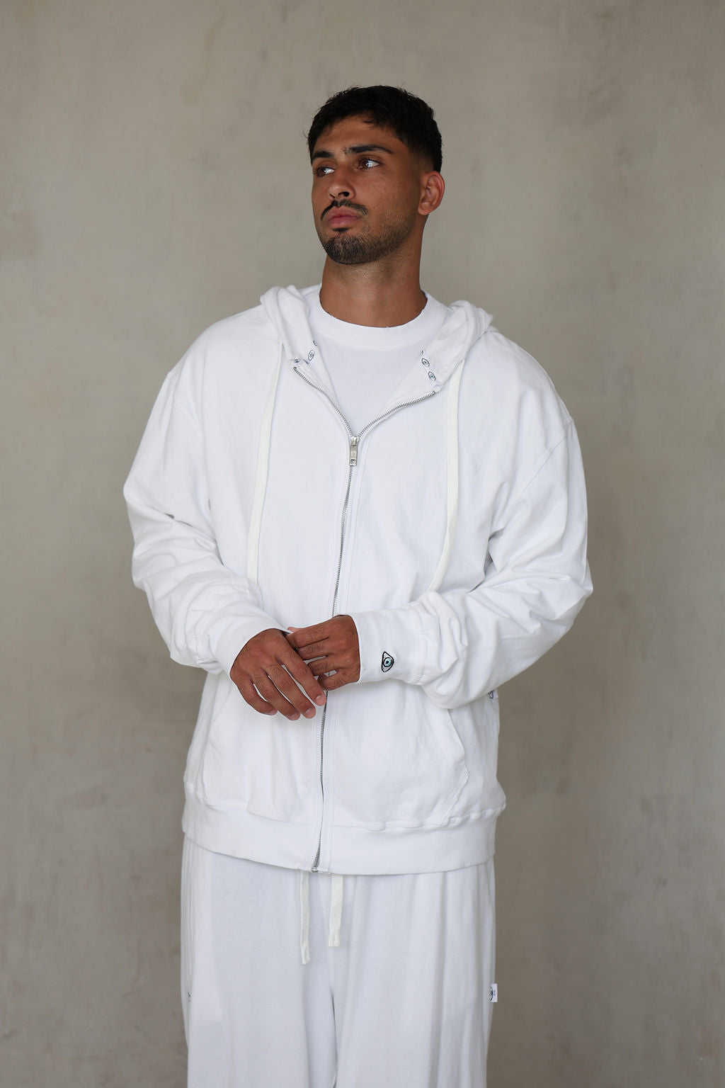 לבן ZIPPER TIMELESS
