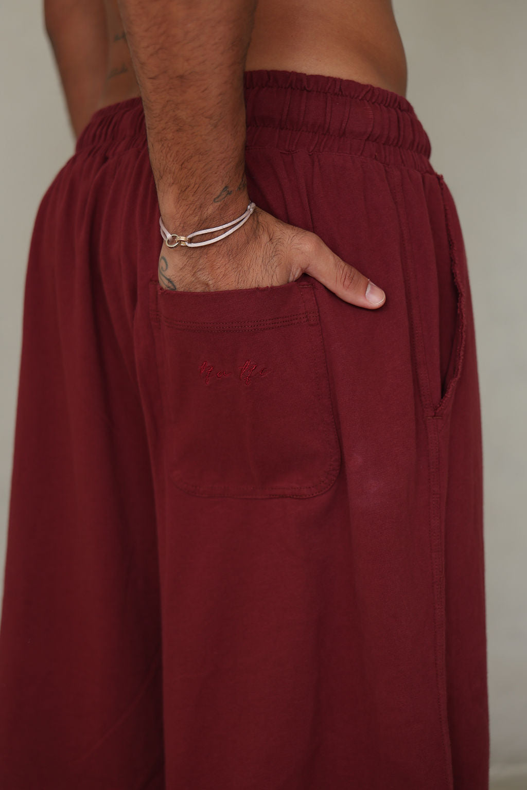 בורדו TIMELESS OVER SIZE ברמודה