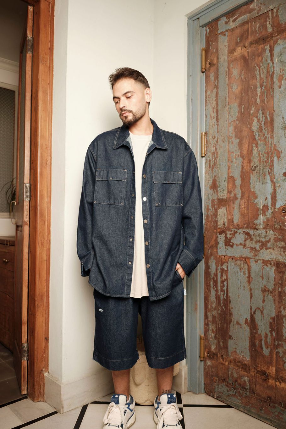 DENIM JACKET DARK WASH