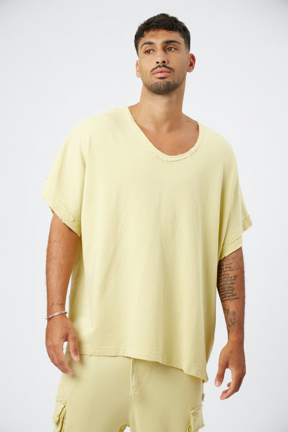 חולצת open drop shoulder צהוב