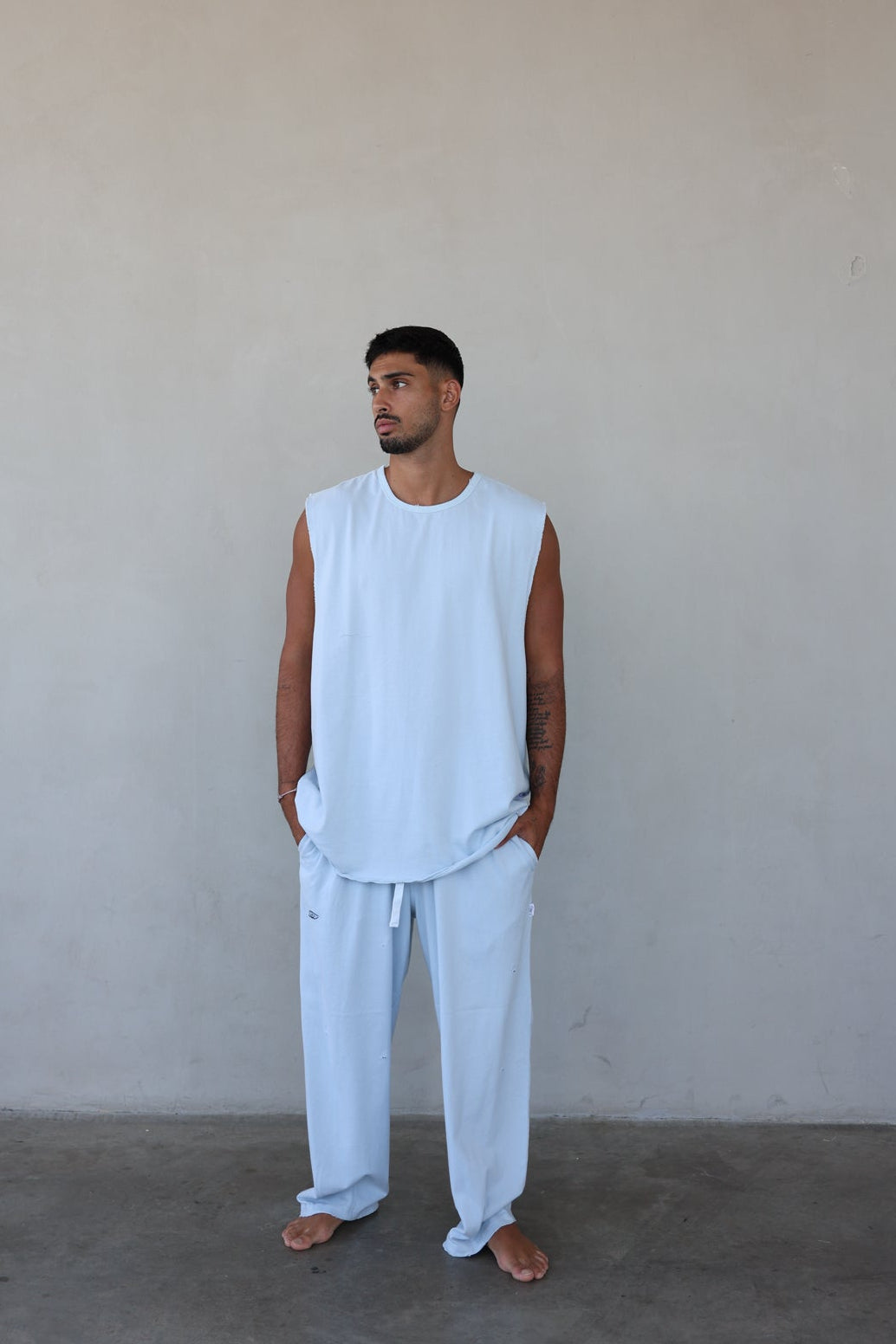 מכנס TIMELESS OVERSIZE תכלת
