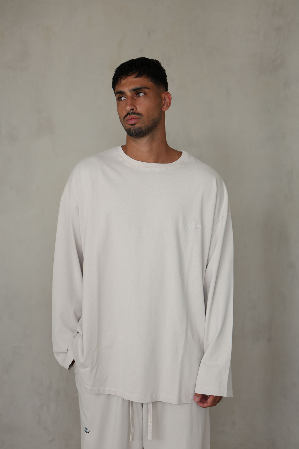 בייסיק COTTON שרוול ארוך אבן
