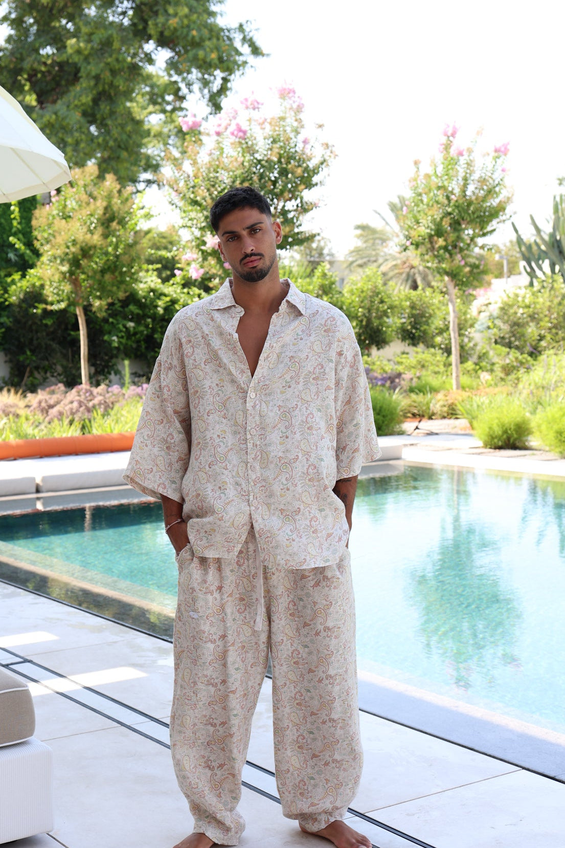SHIRT RESORT