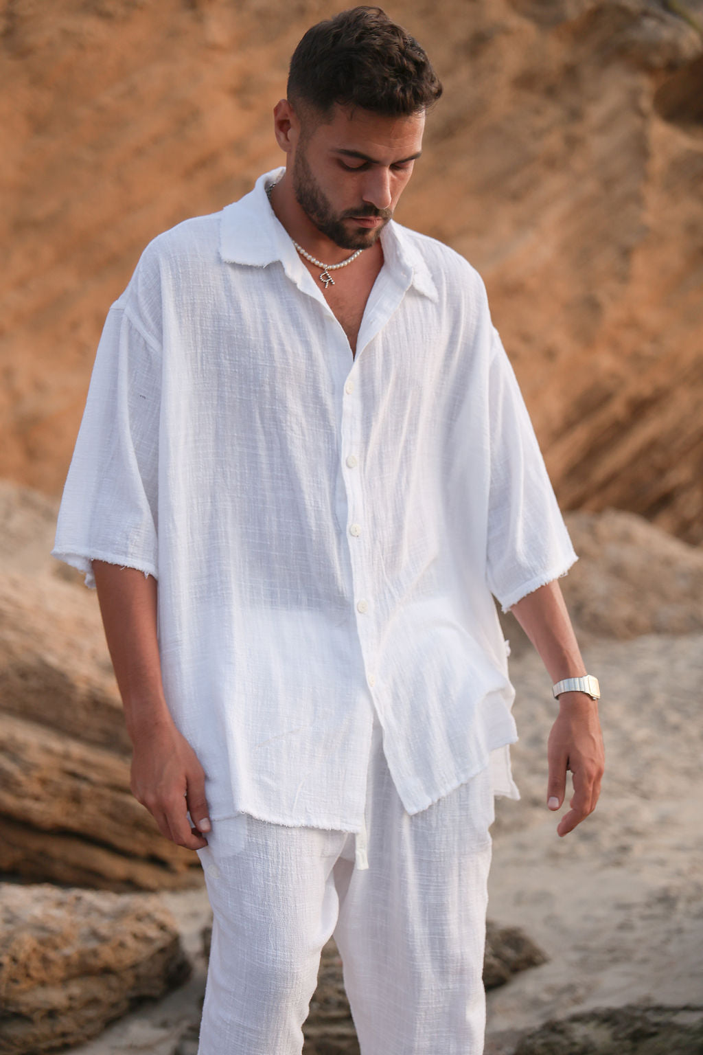 לבן COTTON מכופתרת קצרה פשתן