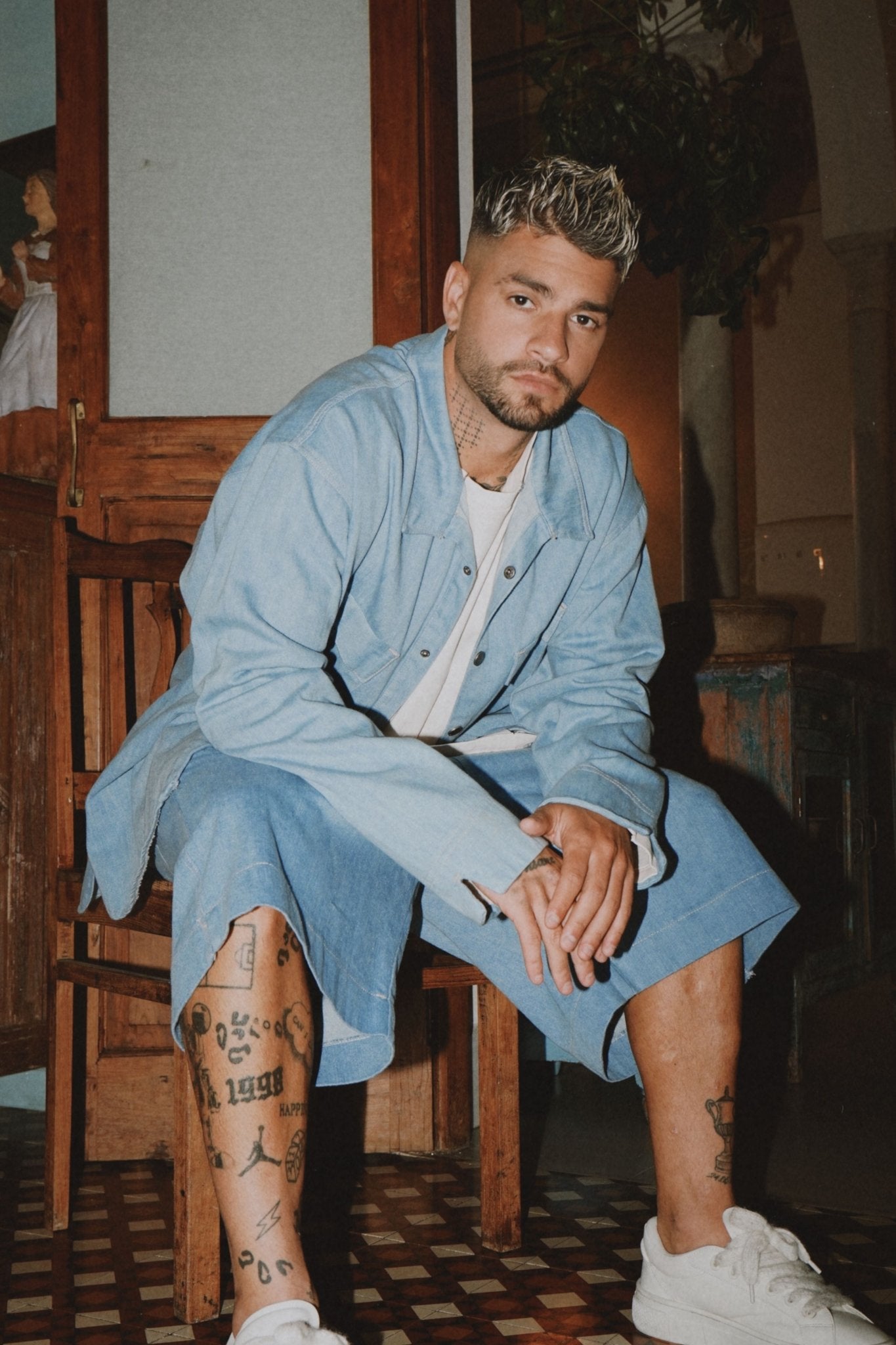 DENIM JACKET LIGHT WASH