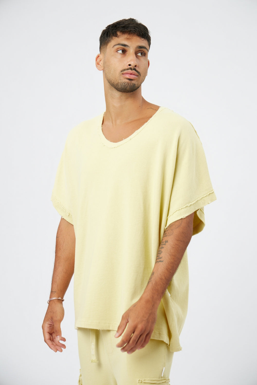 חולצת open drop shoulder צהוב